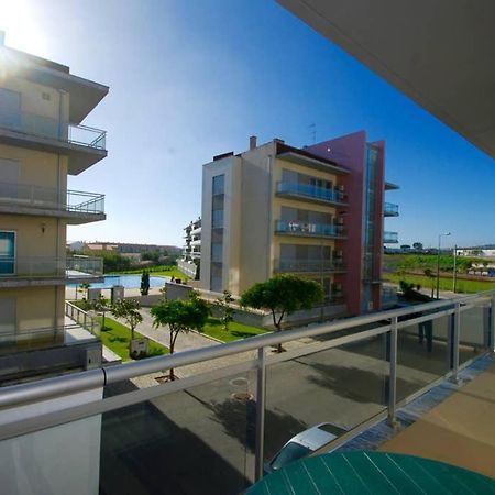 Parasol Appartment Sao Martinho do Porto Exterior photo